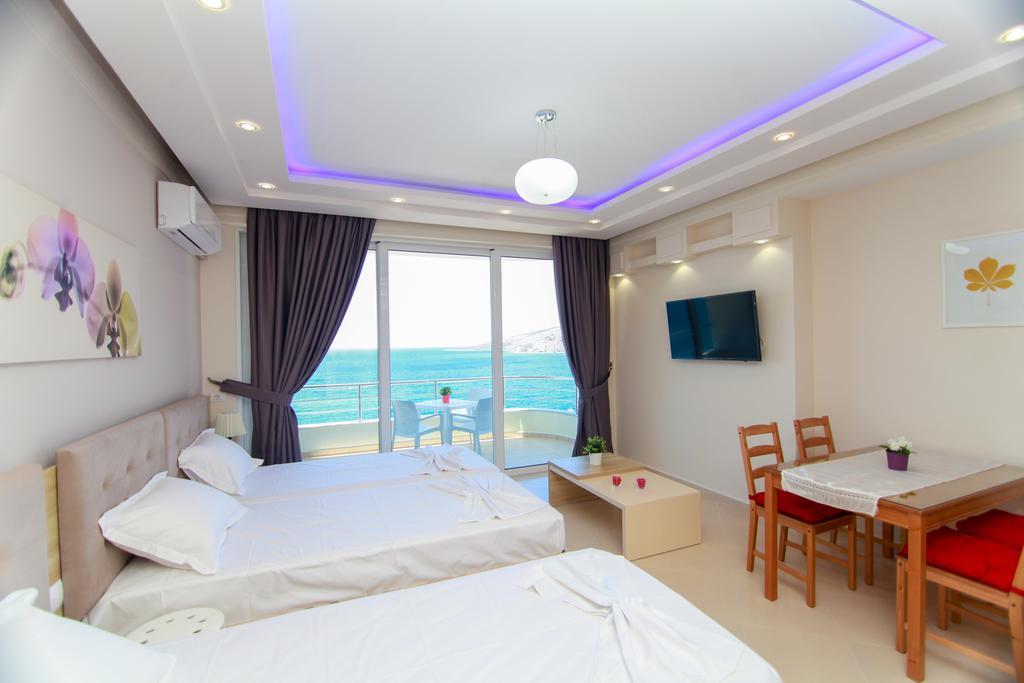 Blue Sea Apartments Saranda Extérieur photo
