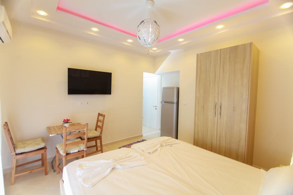 Blue Sea Apartments Saranda Extérieur photo